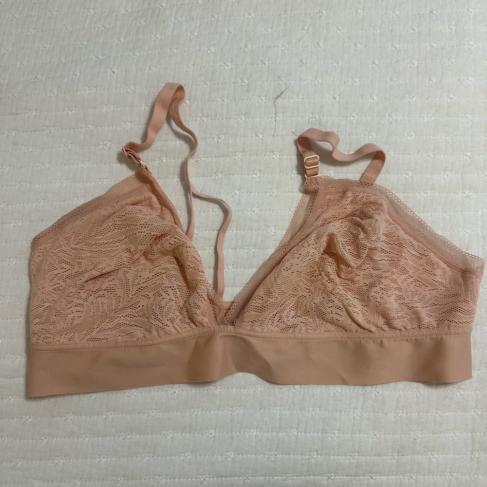 Lace Bralette in Nude